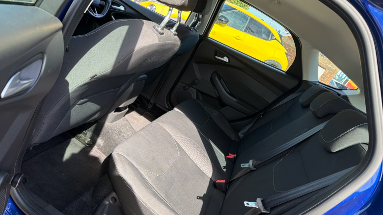 Ford Focus 1.0 EcoBoost Zetec 5dr Petrol Hatchback